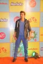 Hrithik Roshan at Nickelodeon Kids Choice awards in Filmcity, Mumbai on 14th Nov 2013